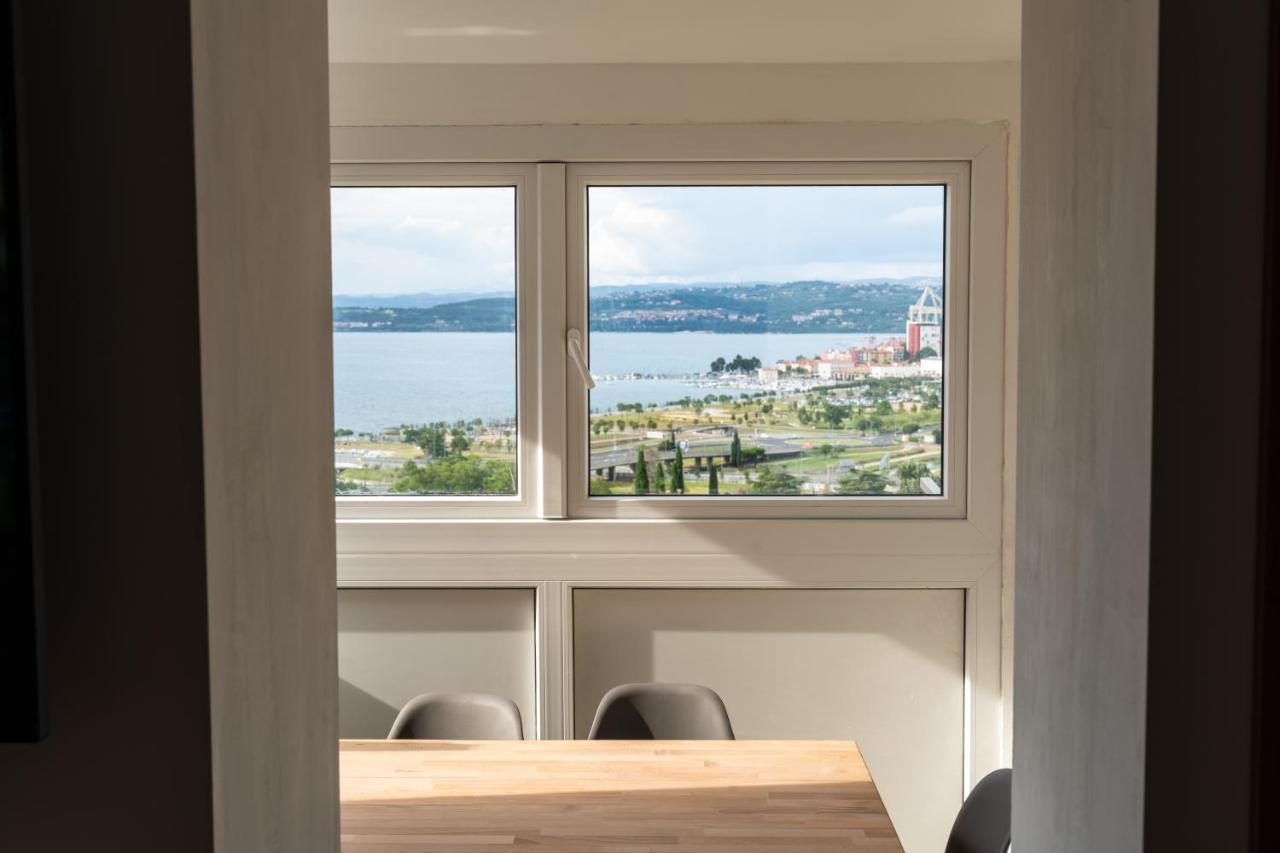 Capo Di Vista Apartment Копер Екстериор снимка