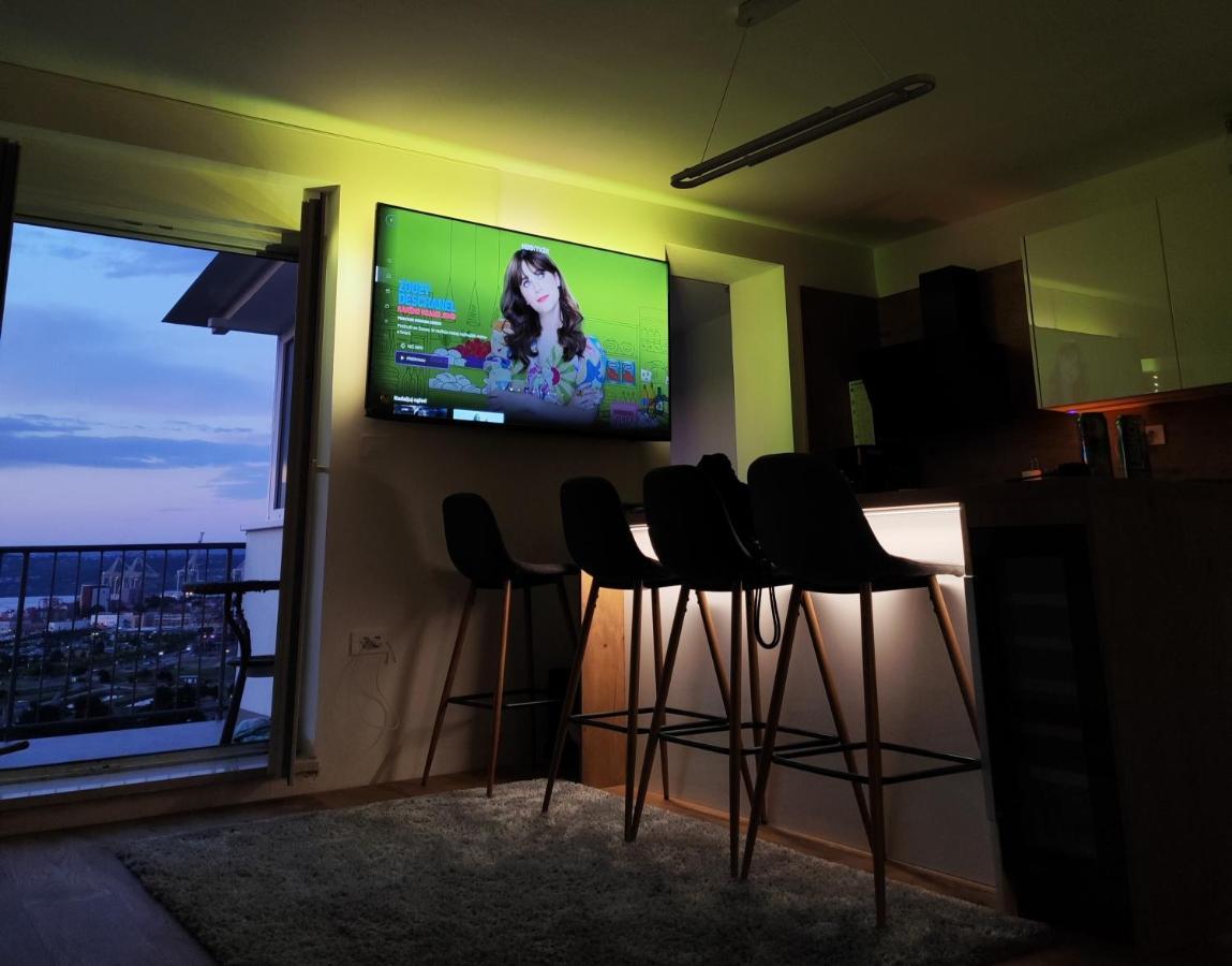 Capo Di Vista Apartment Копер Екстериор снимка