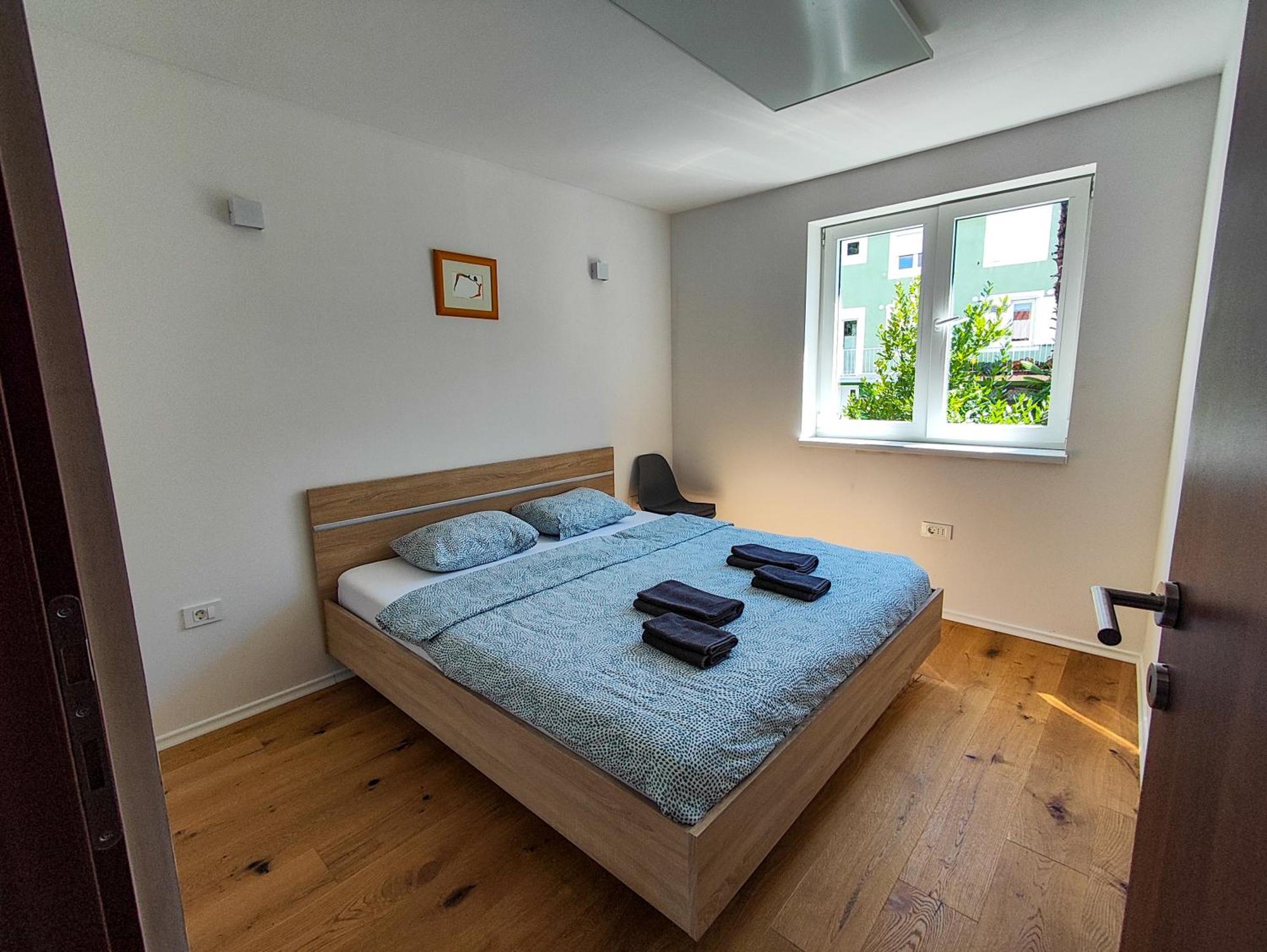 Capo Di Vista Apartment Копер Екстериор снимка